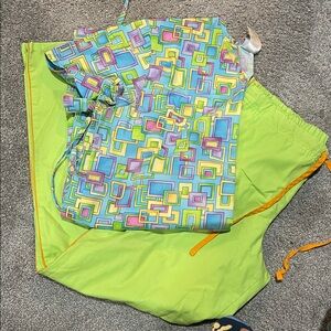 Size medium scrubs set scrubs outfit top and bottom colorful